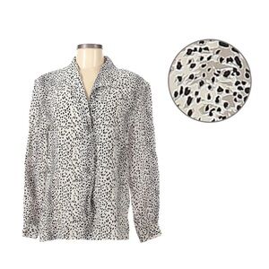 Vintage TESS 100% Silk Animal Print Blouse Womens Medium Long Sleeve Button Down
